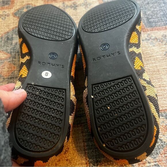 Adorable Leopard Print Rothy’s - Picture 2 of 10